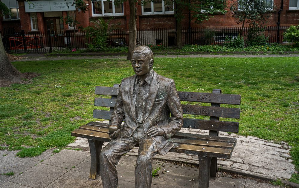 アラン・チューリング記念像