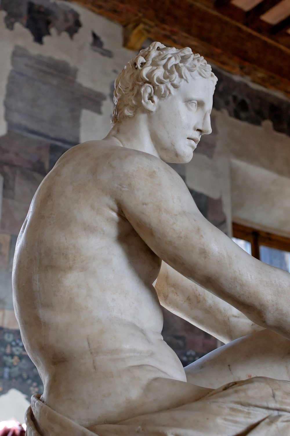 アレス・ルドヴィジ像（ローマ国立博物館アルテンプス宮）