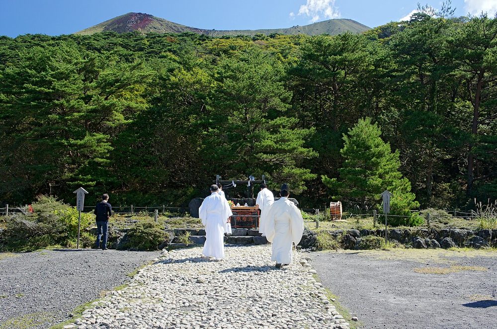 ニニギ降臨の地・高千穂河原の祭儀