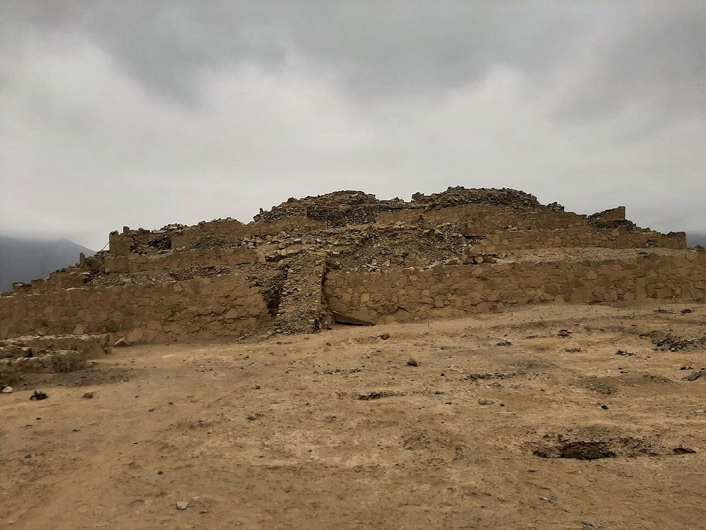 カラル遺跡 アメリカ大陸最古 ピラミッド