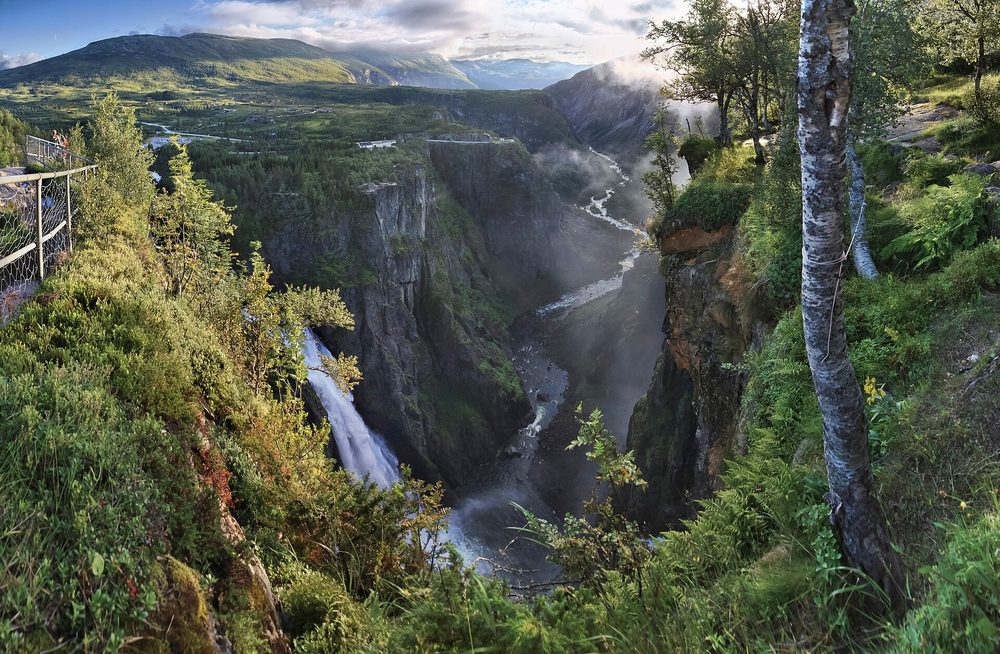 ヴォーリングフォッセン（ノルウェー・マーボー渓谷）