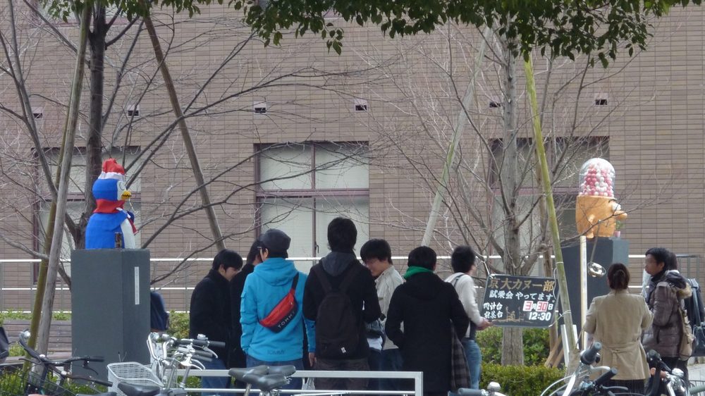 京都大学名物の折田先生像