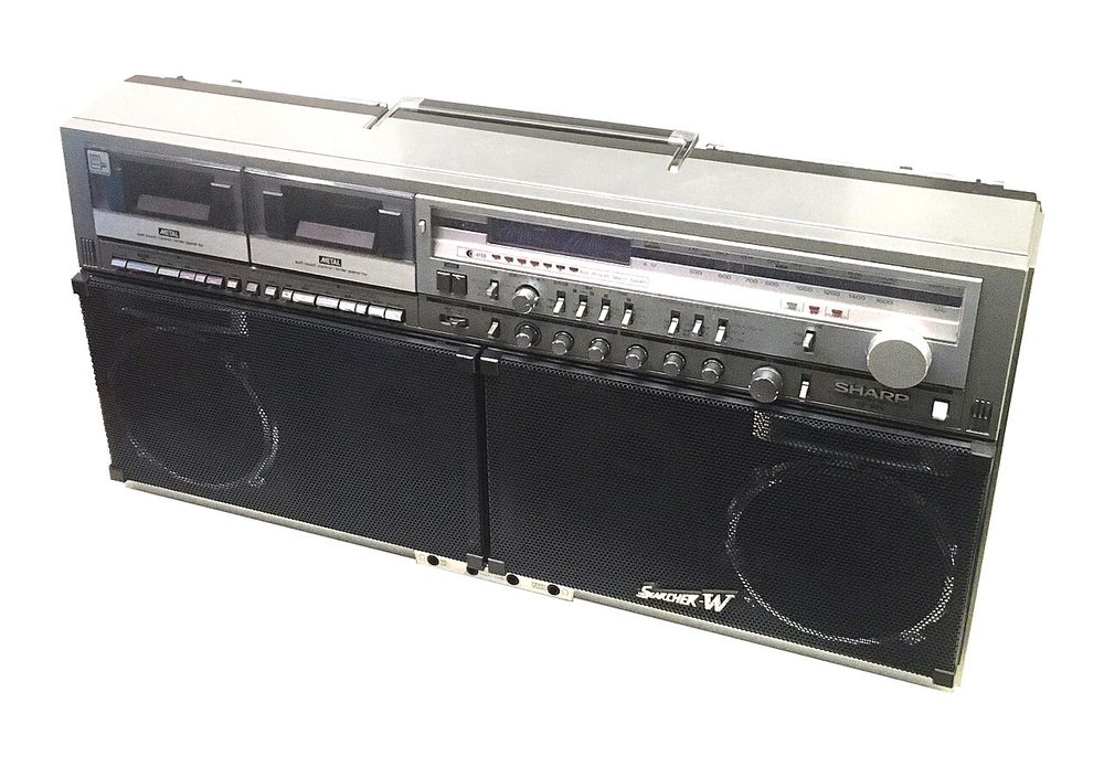 昭和のラジカセ レトロブームで再評価された死語